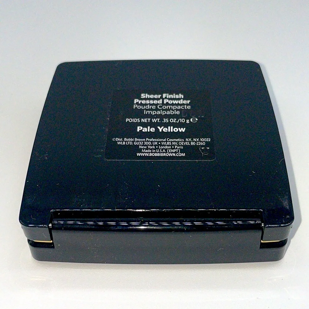 Bobbi Brown Sheer Finish Pressed Powder - 01 Pale Yellow